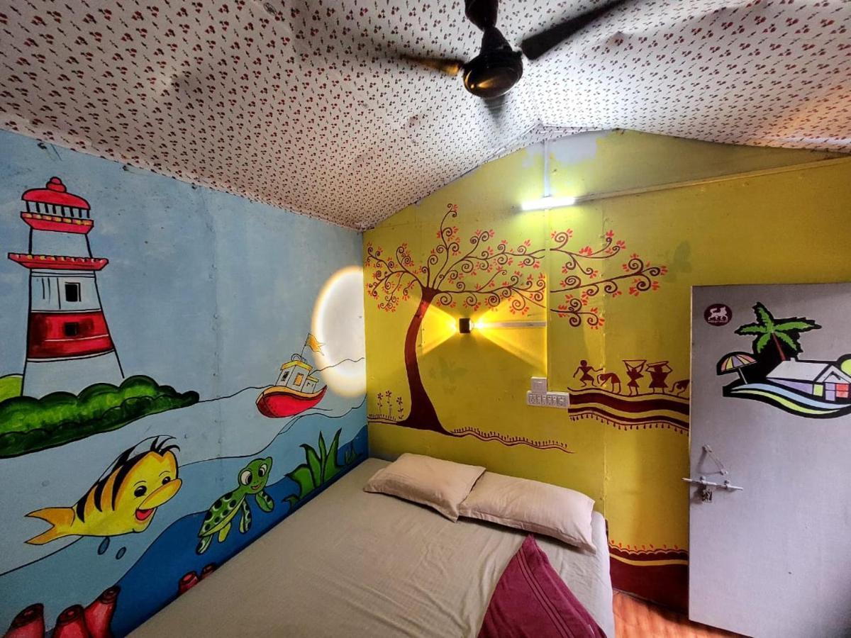 Om D S Cafe 51 & Beach Stay Gokarna  Exterior foto
